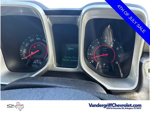 Used 2015 Chevrolet Camaro LS RWD image 10