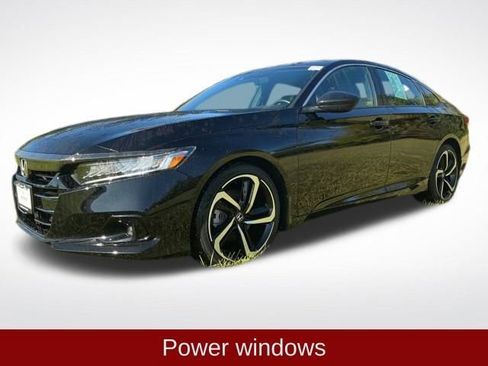 Used 2022 Honda Accord Sport image 3