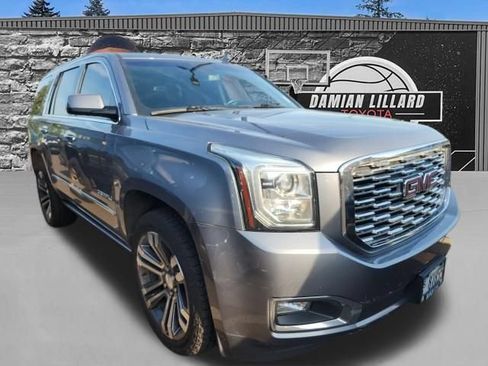Used 2018 GMC Yukon Denali w/ Denali Ultimate Package AWD/4WD image 1