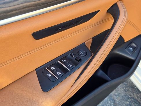 Used 2022 BMW 530i xDrive w/ Convenience Package AWD/4WD image 22