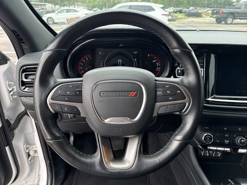 Used 2023 Dodge Durango SXT RWD image 15