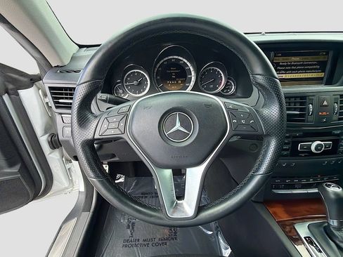 Used 2012 Mercedes-Benz E 350 Cabriolet image 34