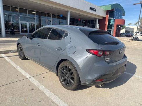 Used 2026 MAZDA MAZDA3 2.5 S Hatchback w/ Premium Pkg FWD image 10