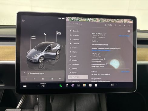 Used 2023 Tesla Model Y Long Range image 13