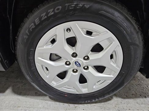 Used 2021 Subaru Forester image 11