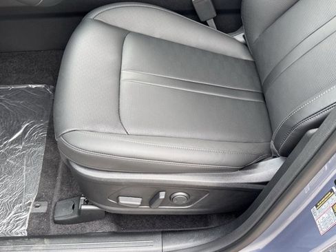 New 2025 Kia Sorento S image 27