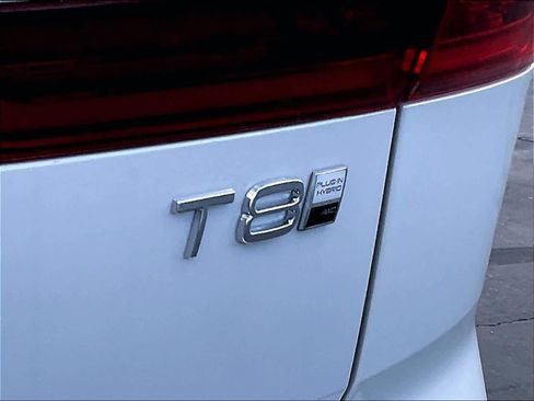 New 2026 Volvo XC60 T8 Ultra w/ Protection Package Premier AWD/4WD image 26