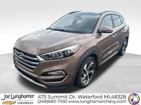 Used 2017 Hyundai Tucson Limited w/ Limited Ultimate Package 03 FWD image 7