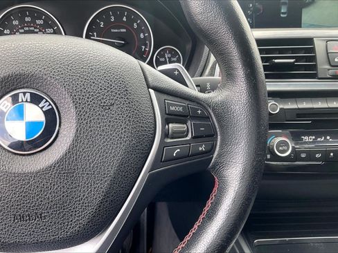 Used 2017 BMW 330i Sedan RWD image 19