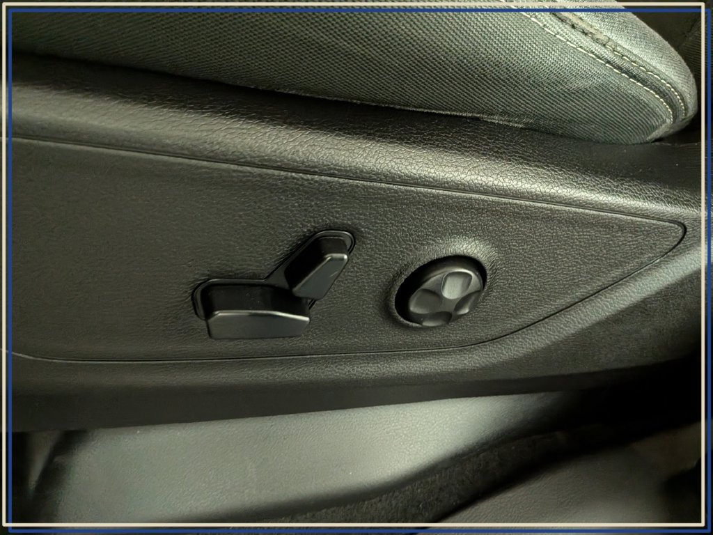 Used 2019 RAM 1500 Big Horn AWD/4WD image 18