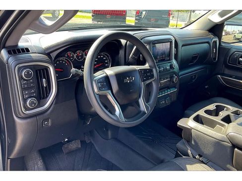 Used 2019 Chevrolet Silverado 1500 RST image 15