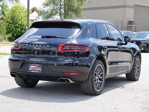 Used 2018 Porsche Macan AWD/4WD image 9