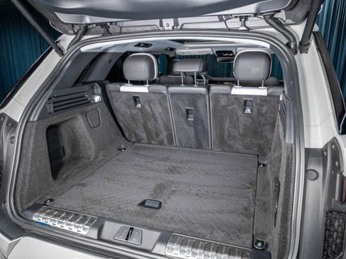 Used 2025 Land Rover Range Rover Sport Dynamic SE image 8