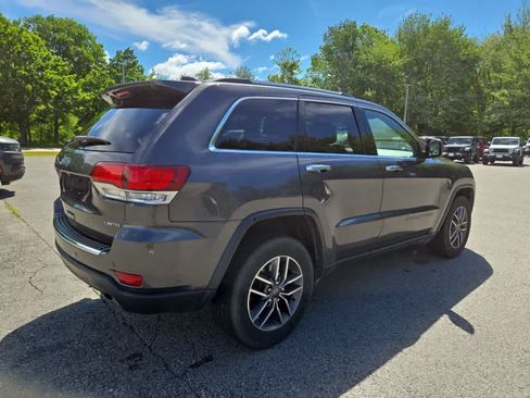 Used 2020 Jeep Grand Cherokee Limited w/ Premium Lighting Group AWD/4WD image 4
