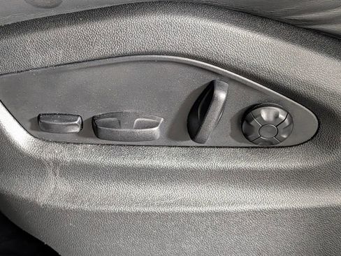 Certified 2023 Porsche Cayenne Platinum Edition AWD/4WD image 25