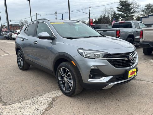 Used 2023 Buick Encore GX Select image 4