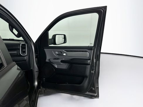 Used 2022 RAM 1500 Big Horn RWD image 32
