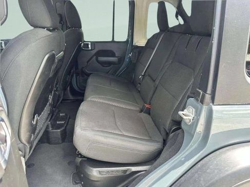 Used 2024 Jeep Wrangler Unlimited Rubicon 4xe AWD/4WD image 22