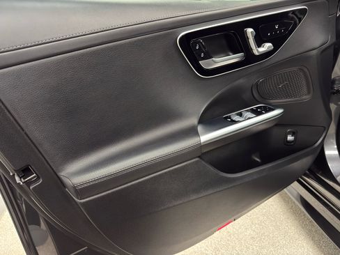 Used 2023 Mercedes-Benz C 300 4MATIC Sedan image 14