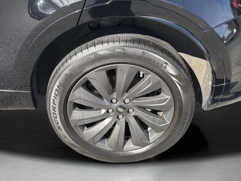 Used 2020 Land Rover Discovery Sport SE R-Dynamic image 30