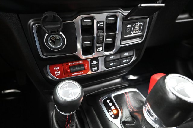 Certified 2021 Jeep Gladiator Rubicon AWD/4WD image 46