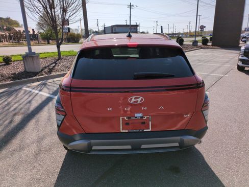 New 2026 Hyundai Kona SEL Premium FWD image 6