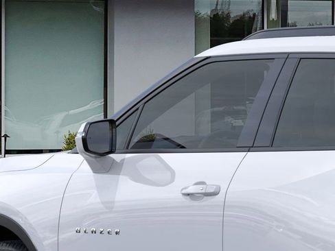New 2026 Chevrolet Blazer LT w/ LPO, Floor Liner Package image 12