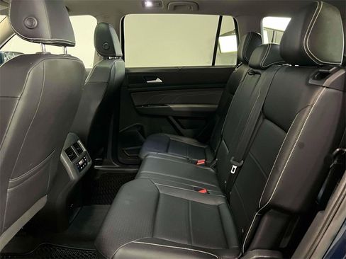 Used 2023 Volkswagen Atlas SEL image 13