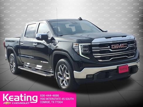 Used 2023 GMC Sierra 1500 SLT w/ SLT Premium Package AWD/4WD image 3
