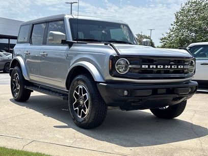 Used 2023 Ford Bronco Outer Banks