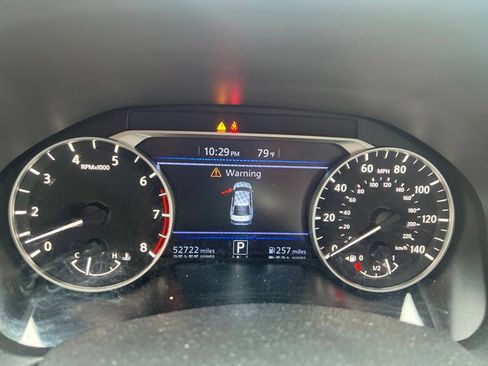 Used 2023 Nissan Altima 2.5 SV FWD image 4