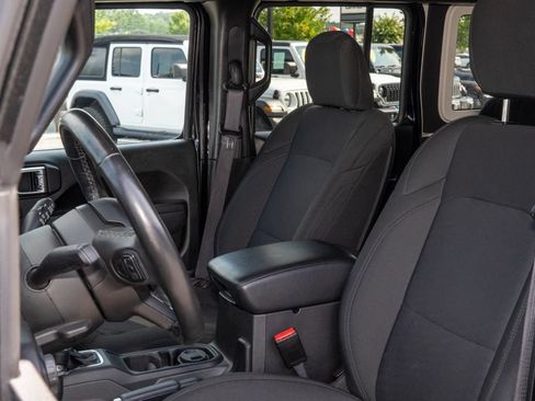 Used 2022 Jeep Wrangler Unlimited Sport AWD/4WD image 15