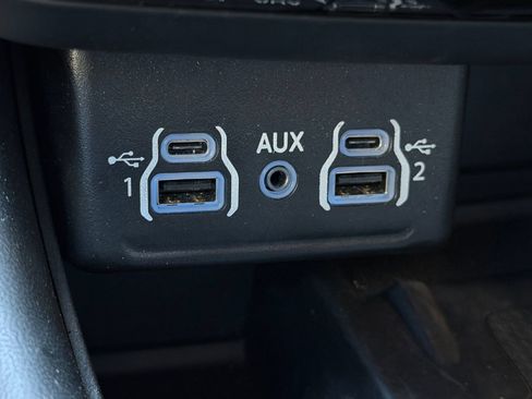 Used 2023 Dodge Durango R/T AWD/4WD image 36