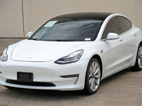 Used 2019 Tesla Model 3 Standard Range Plus RWD image 43