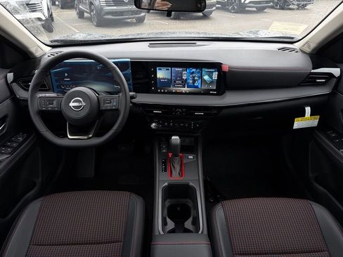 New 2026 Nissan Kicks SR w/ SR Premium Package FWD image 26
