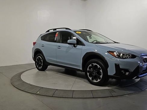 Used 2021 Subaru Crosstrek 2.0i Premium w/ Moonroof Package AWD/4WD image 8