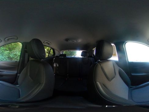 Used 2025 Buick Encore GX Preferred FWD image 41