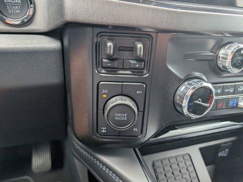 New 2026 Ford F250 Platinum AWD/4WD image 11