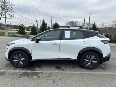Used 2024 Nissan Ariya PLATINUM+ image 2