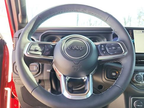 New 2026 Jeep Wrangler Unlimited Sahara AWD/4WD image 23