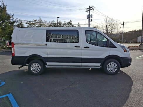Used 2024 Ford Transit 250 Low Roof w/ Exterior Upgrade Package image 4