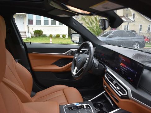 Used 2023 BMW i4 eDrive35 w/ Premium Package RWD image 21
