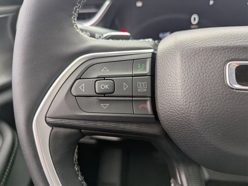 New 2025 Jeep Grand Cherokee L Altitude image 21