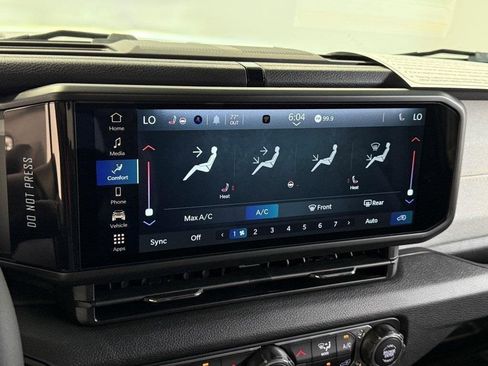 New 2025 Jeep Wrangler Sport S image 21