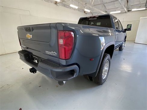 New 2026 Chevrolet Silverado 3500 High Country w/ High Country Premium Package image 11