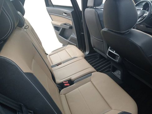 Used 2023 Volkswagen Atlas Cross Sport SEL R-Line image 17