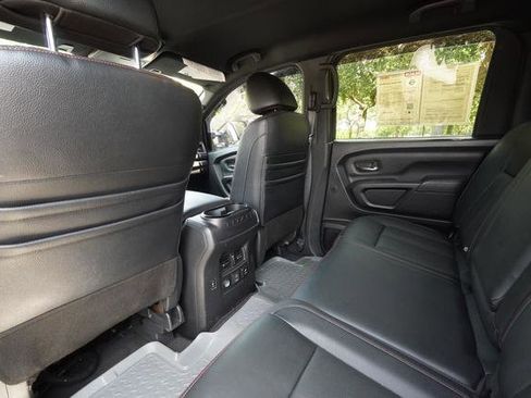 Used 2021 Nissan Titan PRO-4X w/ Pro-4x Convenience Package AWD/4WD image 30