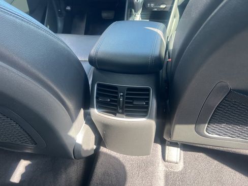 Used 2018 Hyundai Tucson Limited w/ Ultimate Package 02 image 21