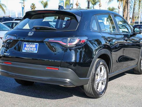 Used 2025 Honda HR-V LX image 7