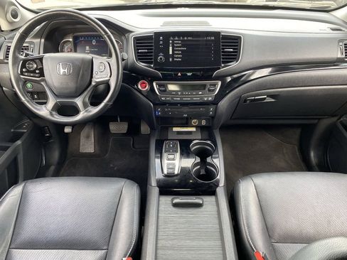 Used 2020 Honda Pilot Elite image 16